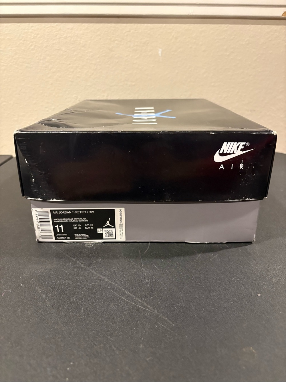 Nike Air Jordan 11 Retro Low Legend Blue Size 11 AV2187-117 White legend blue - Picture 8 of 10